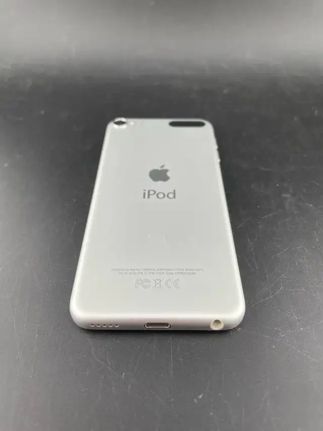 6th Gen IPod Touch 32GB
