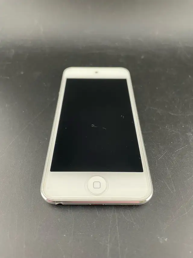 6th Gen IPod Touch 32GB - Photo 2