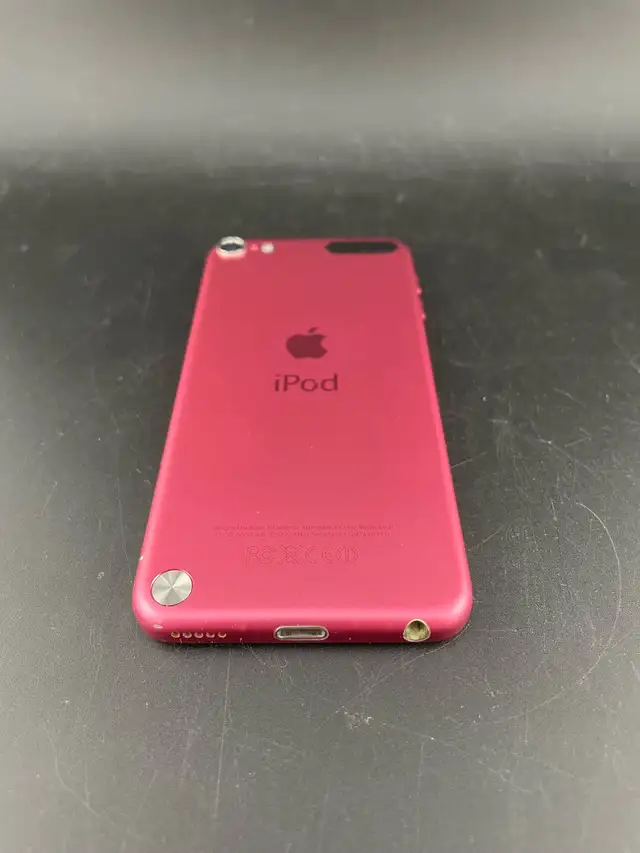 5th Gen IPod Touch 32GB