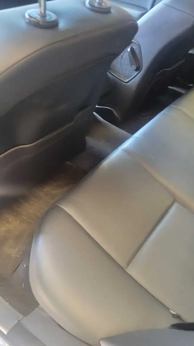 2011 Mercedes C250 - Photo 7