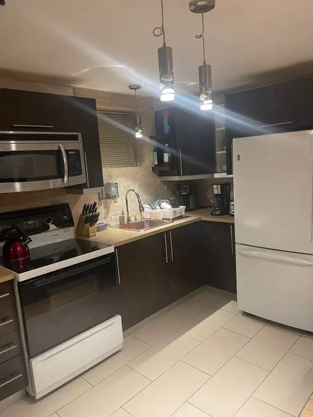 Très beau studio a louer - Photo 3