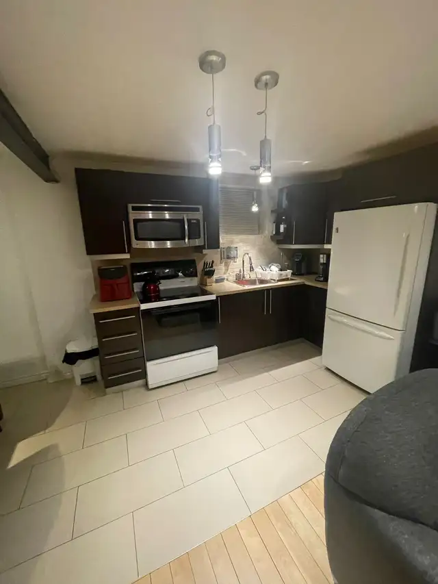 Très beau studio a louer - Photo 8