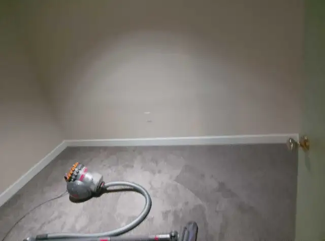 I am seeking cash work - Photo 3