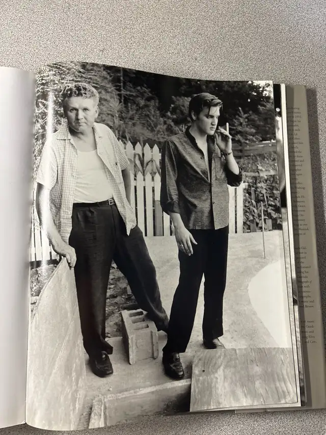 Elvis at 21 - Photo 6