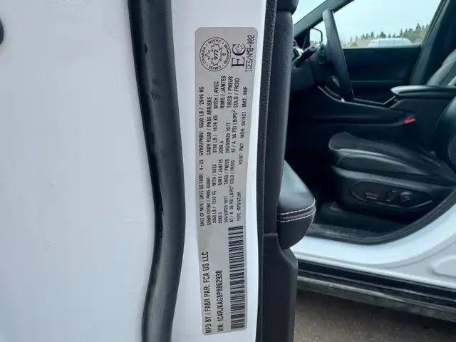 2023 JEEP GRAND CHEROKEE L LAREDO ALTITUDE - Photo 12