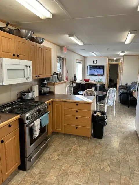 Camp Cook/Cleaner - Photo 2