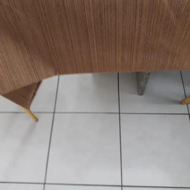 BELLE GRANDE NAPPE 102'x58' RAYÉE BEIGE BRUN 100%POLYESTER$20.00