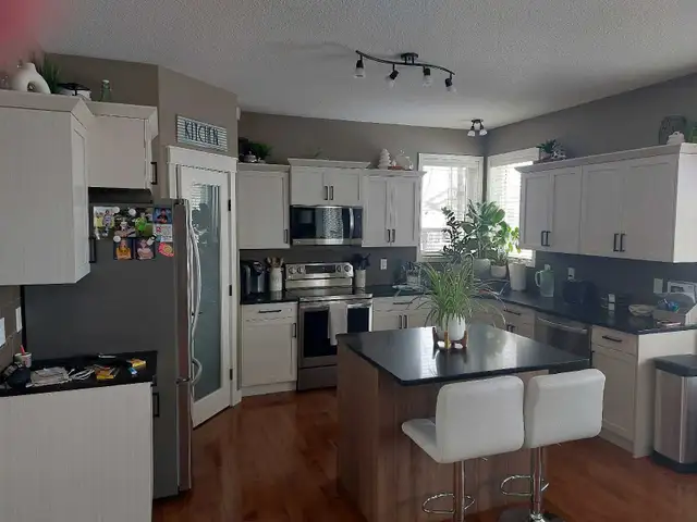 Fully Furnished Basement for Rent - May 1