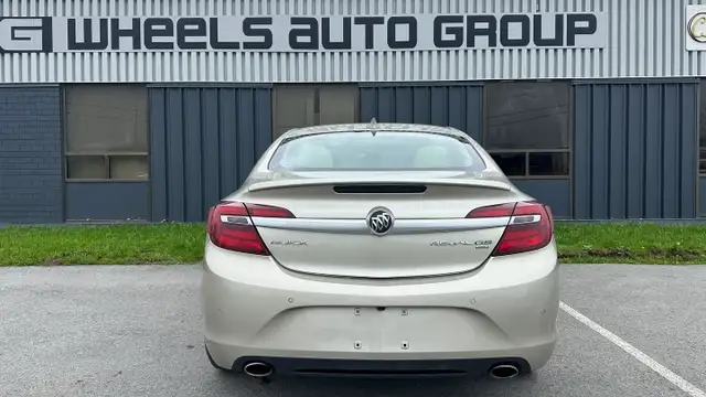 2015 Buick Regal Premium I - Photo 5