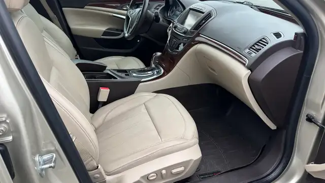 2015 Buick Regal Premium I - Photo 9