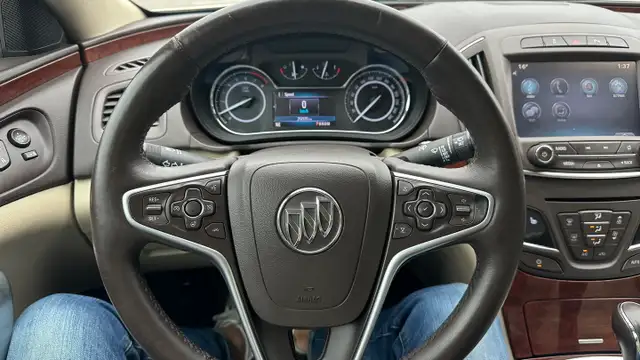 2015 Buick Regal Premium I - Photo 12