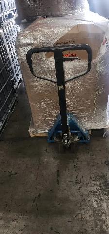 Pump Truck - Excellent condition - Photo 2