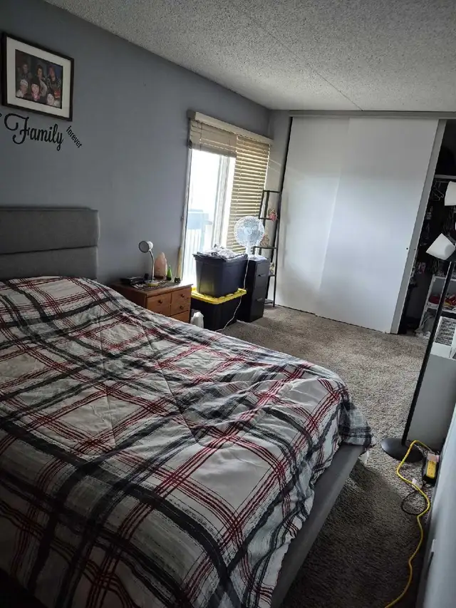 Apartment for Sublet - Photo 4