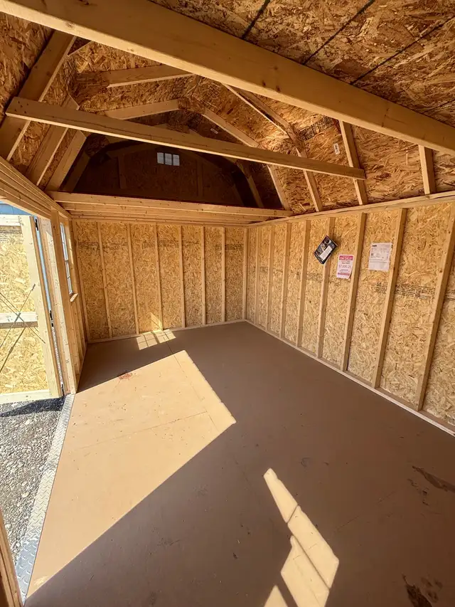 10x16 utility shed - Photo 3