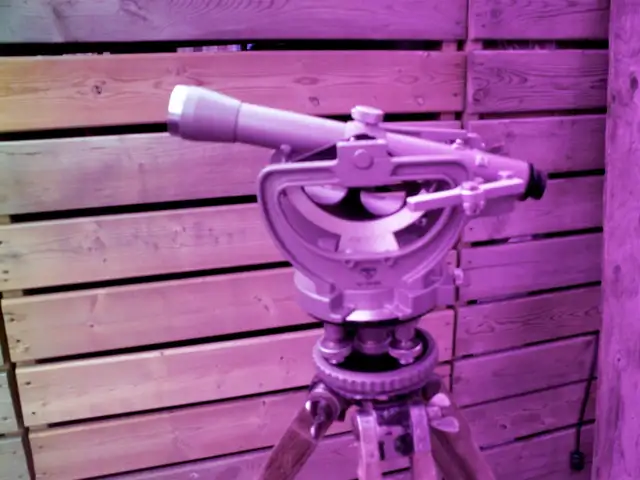 Survey level - Photo 2