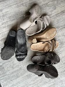 Womens heeled crocs, sandals