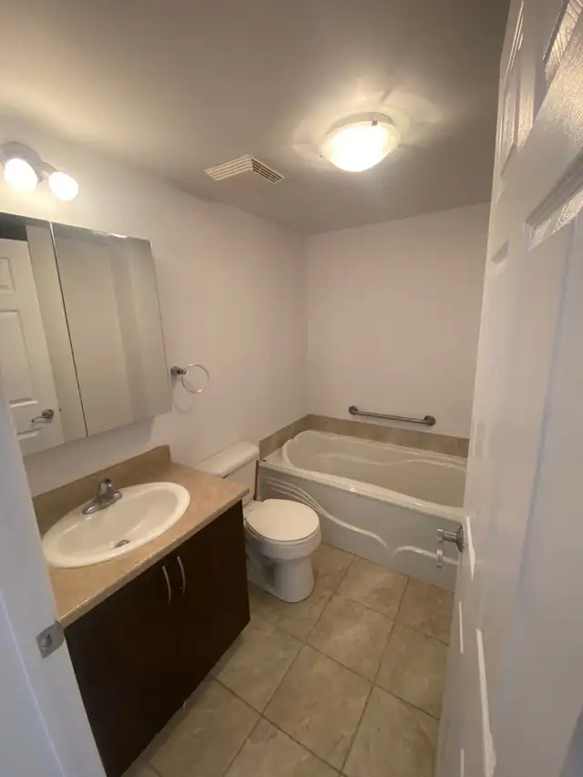 BLAINVILLE 5 1/2 À LOUER - Photo 7