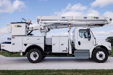 2016 Freightliner M2-106 Altec TA60 Bucket Truck - Photo 2