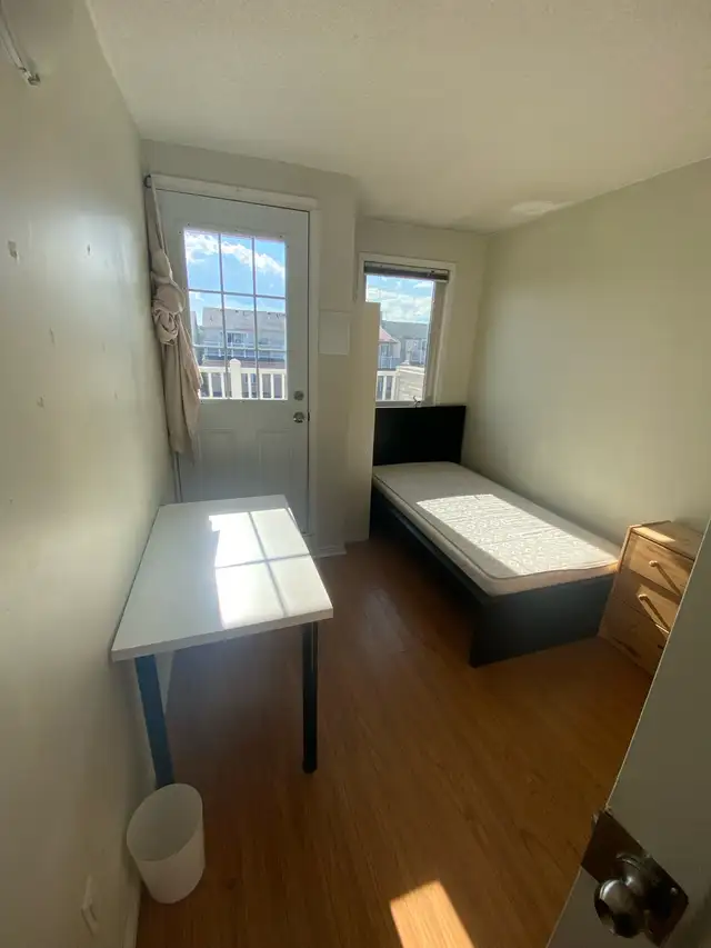 York university village rooms for rent