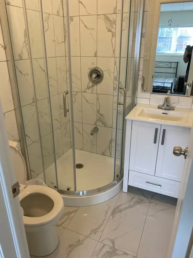 York university village rooms for rent - Photo 6