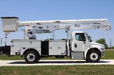 2016 Freightliner M2-106 Altec AN55-E0C Bucket Truck - Photo 2