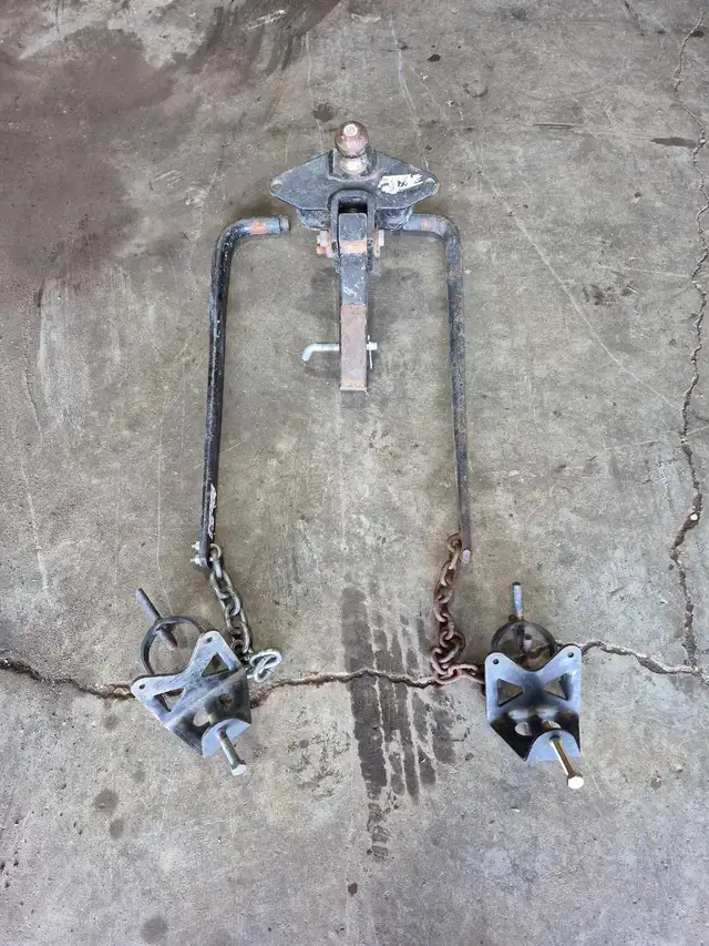 Weight Distribution Hitch - Photo 2