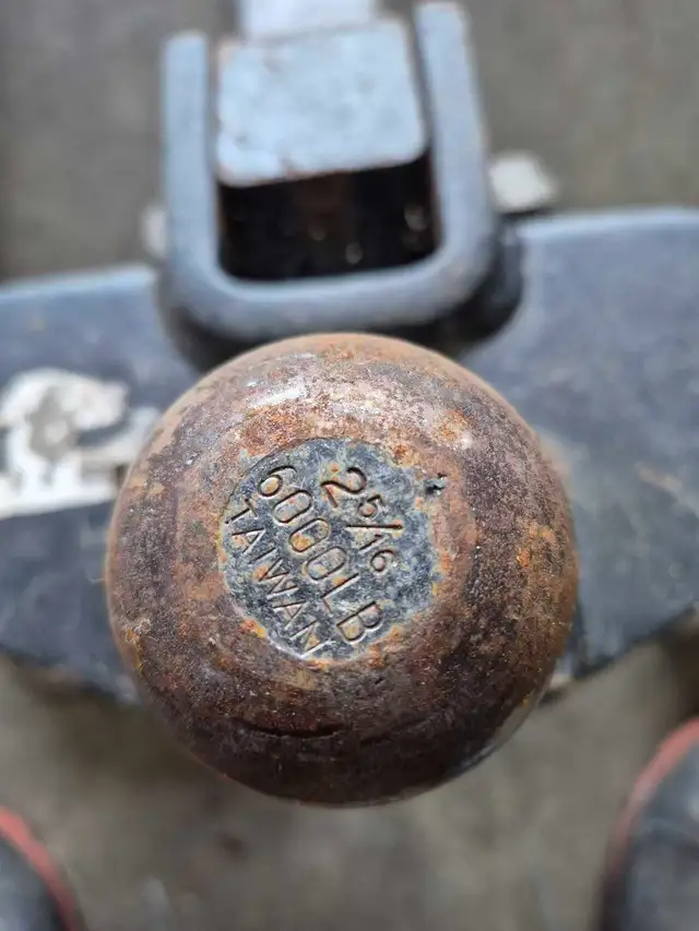 Weight Distribution Hitch - Photo 3