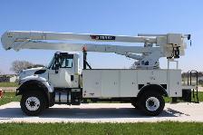 2019 International 7300 Terex TC55-MH Bucket Truck - Photo 3