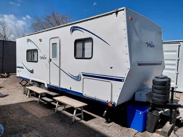 2006 Thor Wave RB 26 Foot RV Camping Trailer