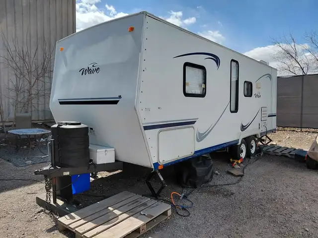 2006 Thor Wave RB 26 Foot RV Camping Trailer - Photo 3