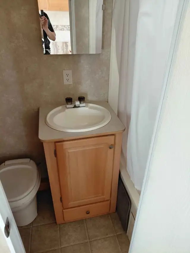 2006 Thor Wave RB 26 Foot RV Camping Trailer - Photo 4