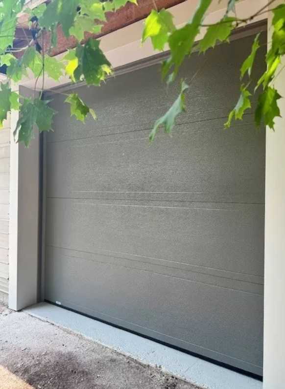 PORTE DE GARAGE OU MOTEUR - Photo 8