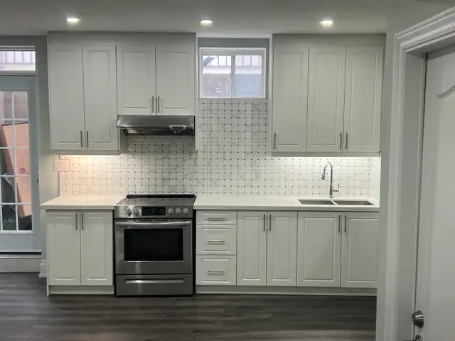 Oakville Newly Reno Basement Apt- Dundas & Trafalgar - Photo 5