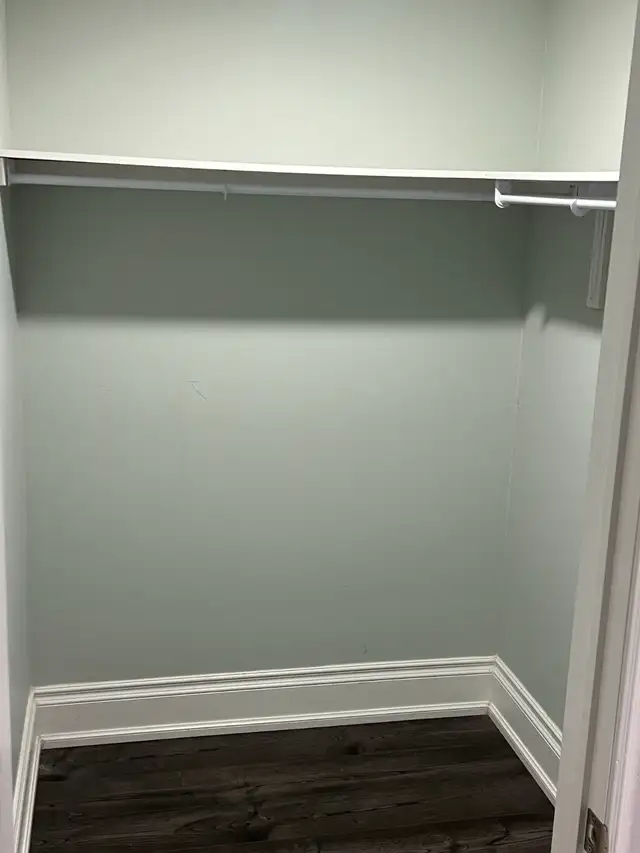 Oakville Newly Reno Basement Apt- Dundas & Trafalgar - Photo 6