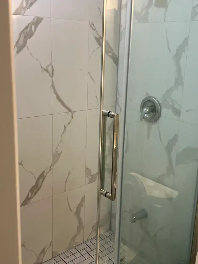 Oakville Newly Reno Basement Apt- Dundas & Trafalgar - Photo 8