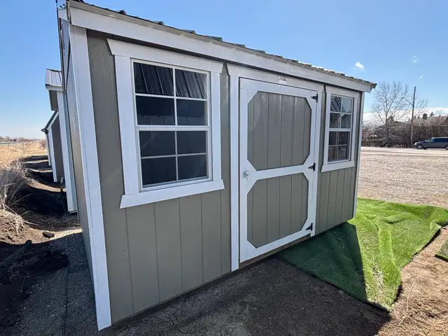 8x12 utility shed