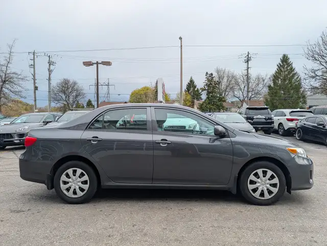 2013 Toyota Corolla Well Maintained - Photo 8