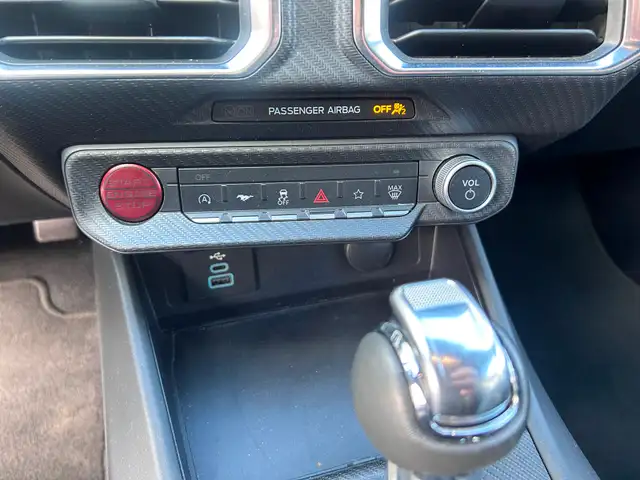 2025 Ford Mustang Convertible - Photo 14