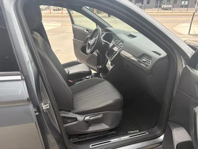 2023 VOLKSWAGEN TIGUAN COMFORTLINE R-LINE - SUNROOF - AWD - Photo 21