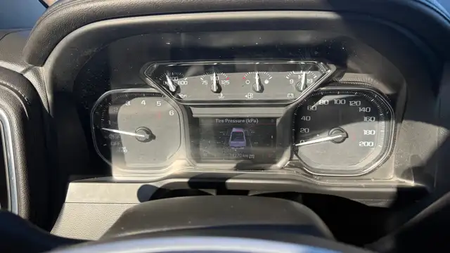 2021 GMC Sierra Elevation EXT 4x4 - Photo 11