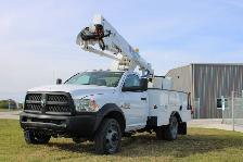 2017 Ram 5500 Terex LT40 Bucket Truck - Photo 2