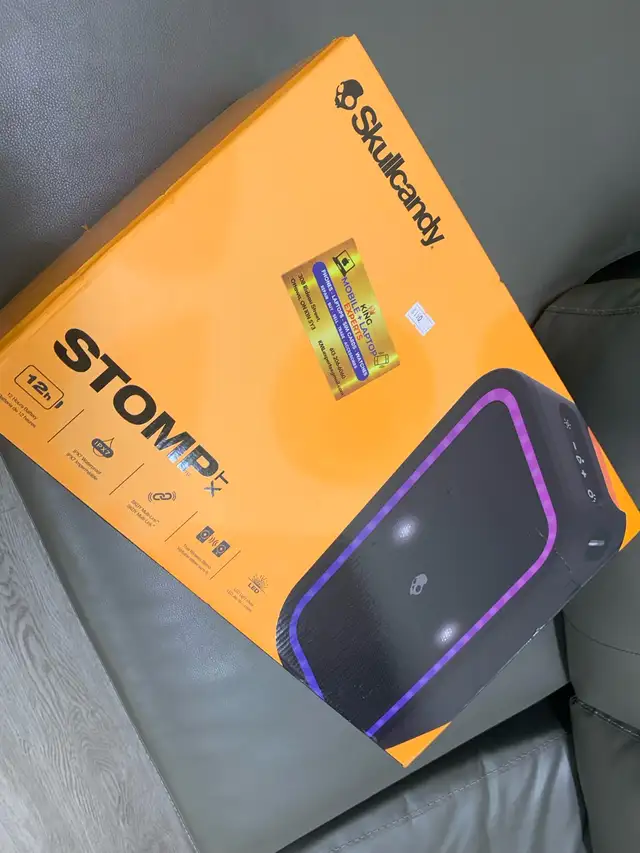 SkullCandy speaker on sale - Photo 2