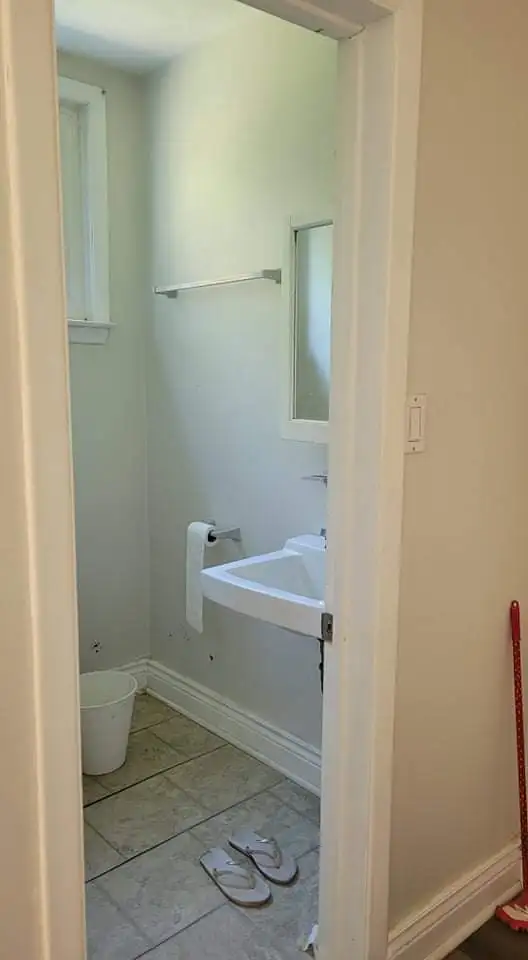 Room Rental Private - Photo 6