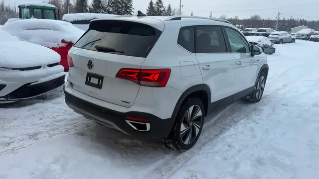 2024 Volkswagon Tiguan AWD - Photo 4