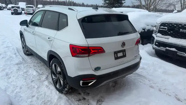 2024 Volkswagon Tiguan AWD - Photo 6