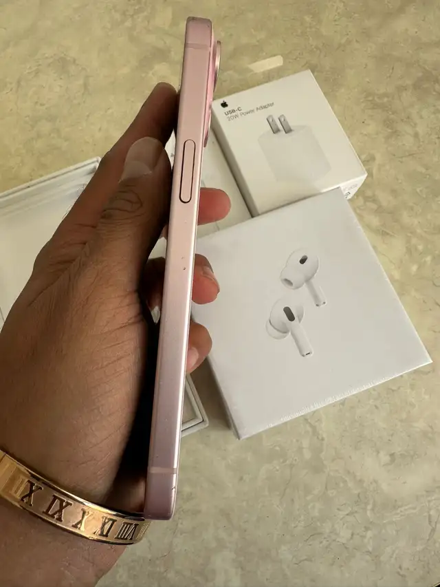 iPhone 15 128GB PINK AirPods/Charger Set/Delivery - Photo 6