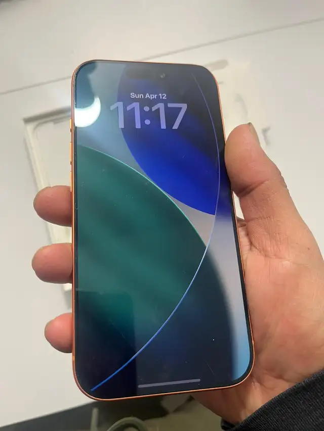 iPhone 17 Pro 256gb 100% batt Airpods/Charger Set/Delivery - Photo 6