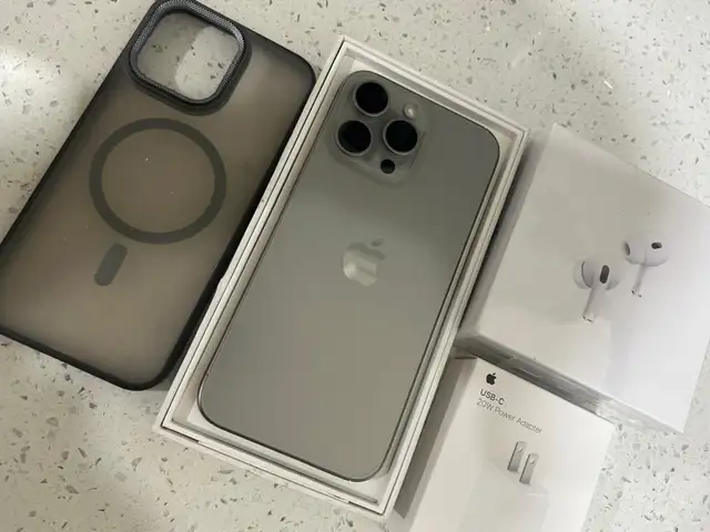 iPhone 15 pro max 256 gb 82% battery Airpods Pkg/Delivery