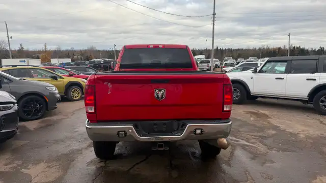 2018 Dodge Ram 3500 Crew Cab 4x4 - Photo 5