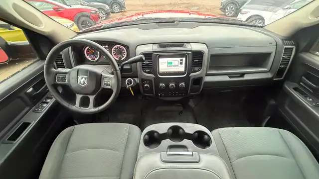 2018 Dodge Ram 3500 Crew Cab 4x4 - Photo 13